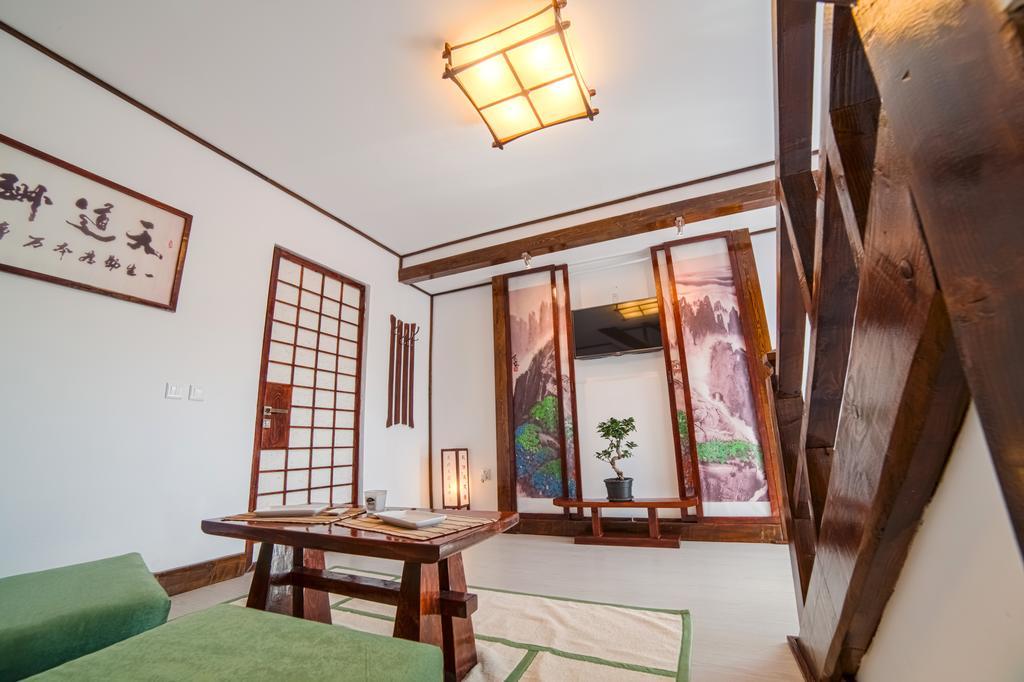 Отель Casa Lily - Japanese Retreat Сигишоара Номер фото